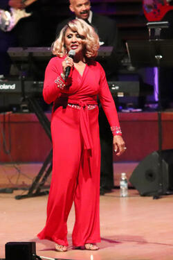 Darlene Love