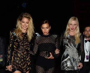 Lara Stone Doutzen Kroes and Irina Shayk leave yacht after L Oreal party in Cannes