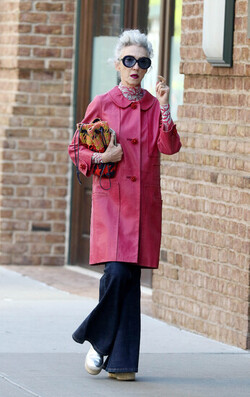 Linda Rodin out for a walk