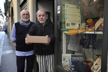 PORTIERATO SAN FREDIANO OLTRARNO PORTIERATO SAN FREDIANO OLTRARNO