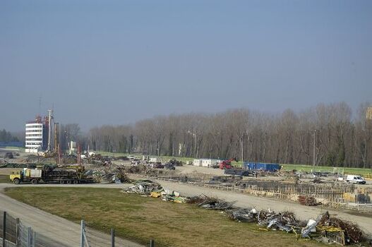 Lavori ricostruzione pista box Circuito di Imola Lavori ricostruzione pista box Circuito di Imola