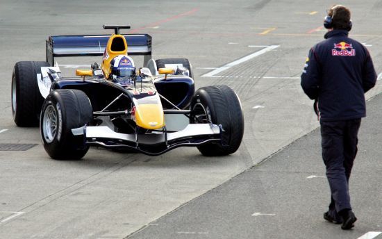 Test red Bull RB2 Test red Bull RB2