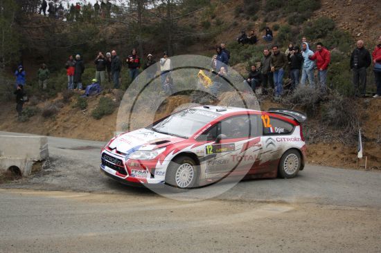 Rallye de Chypre 2012. Technicien de l'application de bâton sur