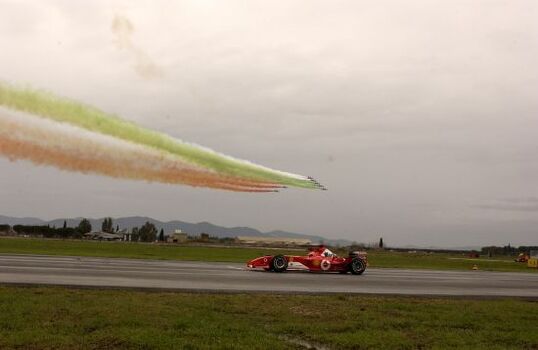 Ferrari contro Erofighter grosseto 2003 Ferrari contro Erofighter grosseto 2003