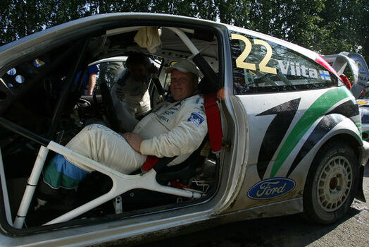 rally finland 2004 rally finland 2004