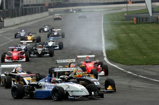 Sara Racing Weekend Formula 3 adria 01 04 2007