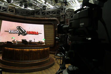 STUDIO DI RADIO LONDRA