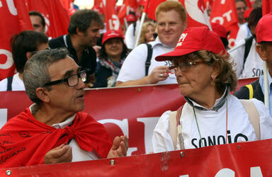 PROTESTA CGIL CONTRO GOVERNO BERLUSCONI