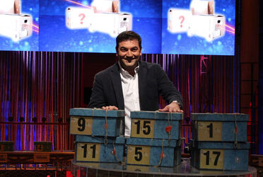 SPETTACOLO AFFARI TUOI