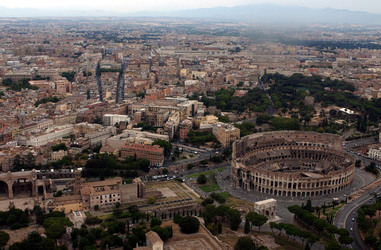 ROMA TERRENO AGRICOLO VISTO DALL ALTO ROMA TERRENO AGRICOLO VISTO DALL ALTO