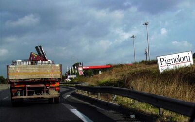GUARD RAIL