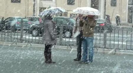 NEVE A ROMA VATICANO