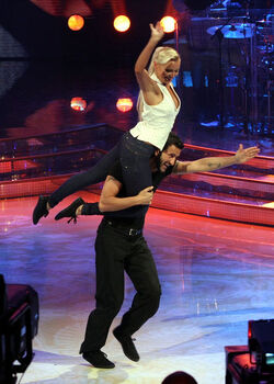 BALLANDO CON LE STELLE BALLANDO CON LE STELLE