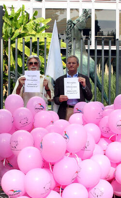 MANIFESTAZIONE ITALIA DEI VALORI MANIFESTAZIONE ITALIA DEI VALORI