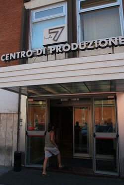 CONFERENZA STAMPA PRIMO ANNO TG LA 7 CONFERENZA STAMPA PRIMO ANNO TG LA 7