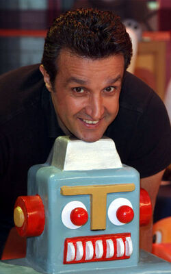 MEDIASET IL BRACCIO E LA MENTE