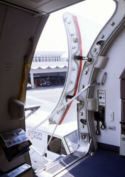 AEROPORTO FIUMICINO LEONARDO DA VINCI 