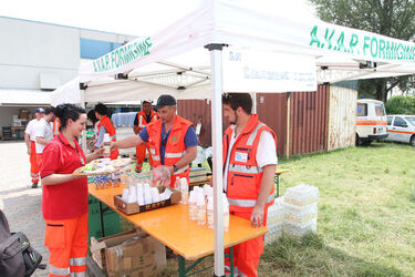 SINDACATI NELLA ZONE TERREMOTATE SINDACATI NELLA ZONE TERREMOTATE