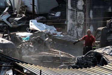 AEREO PRECIPITATO SU SFASCIACARROZZE