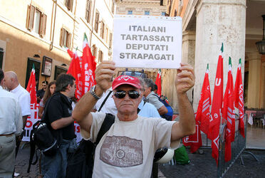 PROTESTA CGIL CONTRO MANOVRA