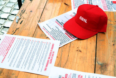 PRESIDIO CGIL CONTRO MANOVRA PRESIDIO CGIL CONTRO MANOVRA