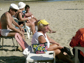 TUTTI AL MARE