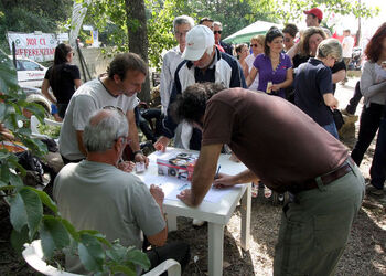MANIFESTAZIONE CONTRO APERTURA DISCARICA A RIANO MANIFESTAZIONE CONTRO APERTURA DISCARICA A RIANO
