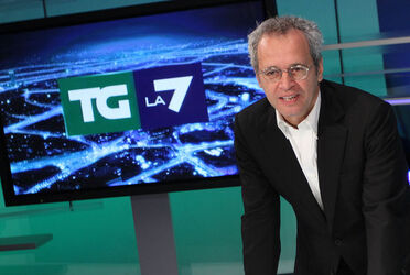 CONFERENZA STAMPA PRIMO ANNO TG LA 7 CONFERENZA STAMPA PRIMO ANNO TG LA 7