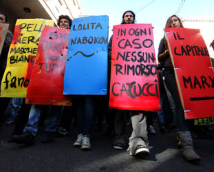 MANIFESTAZIONE STUDENTI E COBAS