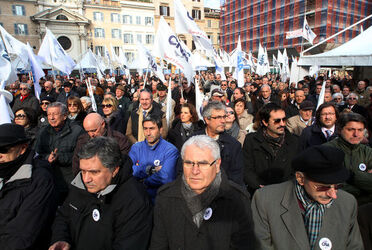 CNA LE IMPRESE IN CRISI LA VOCE IN PIAZZA