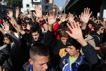 MANIFESTAZIONE STUDENTI CONTRO G20