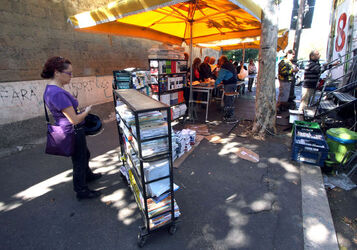 VENDITA LIBRI USATI A LUNGOTEVERE OBERDAN