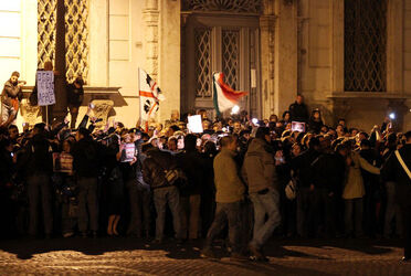 BERLUSCONI AL QUIRINALE PER DIMISSIONI BERLUSCONI AL QUIRINALE PER DIMISSIONI