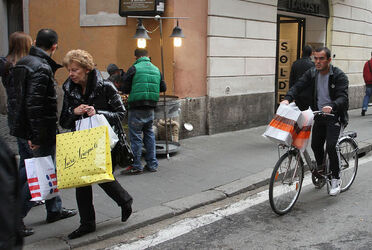 INIZIO SALDI A ROMA