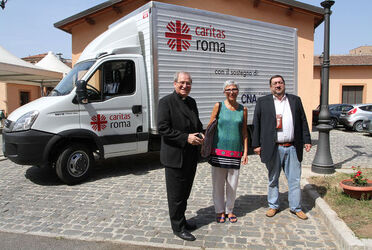 CONSEGNA CAMION CNA ALLA CARITAS CONSEGNA CAMION CNA ALLA CARITAS