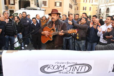 MAN SINTI E ROM PER RICONOSCIMENTO STATUS DI MINORANZE