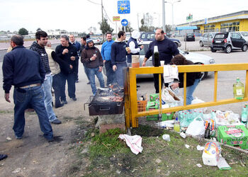 BLOCCO AUTOTRASPORTATORI