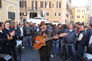 MAN SINTI E ROM PER RICONOSCIMENTO STATUS DI MINORANZE