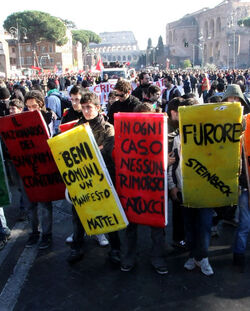 MANIFESTAZIONE STUDENTI E COBAS