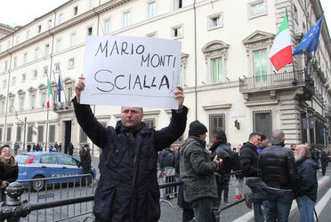 MANIFESTAZIONE TASSISTI CONTRO LIBERALIZZAZIONE