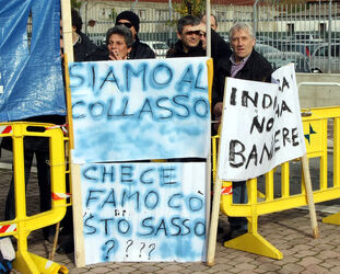 TARGA IN MEMORIA DI BIAGIO AGNES TARGA IN MEMORIA DI BIAGIO AGNES