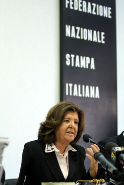 INCONTRO FNSI SU DIFFAMAZIONE E QUERELE GIORNALISTICHE INCONTRO FNSI SU DIFFAMAZIONE E QUERELE GIORNALISTICHE