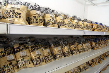 CONSEGNA CAMION CNA ALLA CARITAS CONSEGNA CAMION CNA ALLA CARITAS