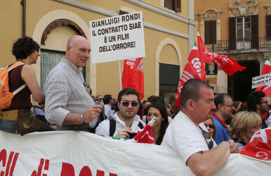 MANIFESTAZIONE LAVORATORI SIAE MANIFESTAZIONE LAVORATORI SIAE