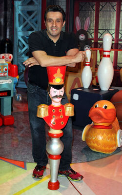 MEDIASET IL BRACCIO E LA MENTE