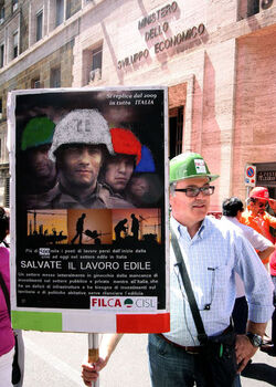 MANIFESTAZIONE LAVORATORI EDILI MANIFESTAZIONE LAVORATORI EDILI