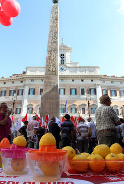 MANIFESTAZIONE CONTRO MANOVRA FINANZIARIA MANIFESTAZIONE CONTRO MANOVRA FINANZIARIA
