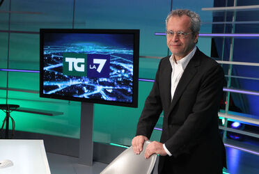 CONFERENZA STAMPA PRIMO ANNO TG LA 7 CONFERENZA STAMPA PRIMO ANNO TG LA 7