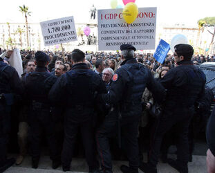 MANIFESTAZIONE AVVOCATI