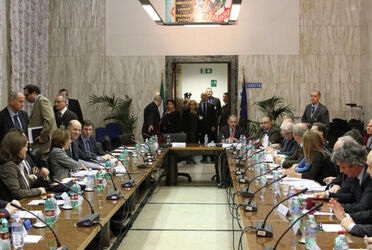 INCONTRO GOVERNO PARTI SOCIALI